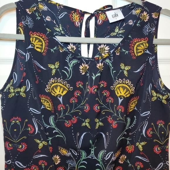 Cabi Legend Sleeveless blouse Style  #3621 Black Size S - Picture 3 of 11
